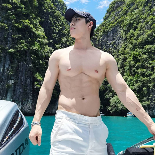 hothunk thailand 120926358 124439122490061 8212230706236180766 n.jpg