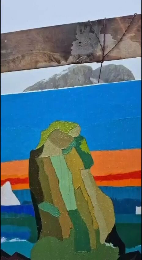 AgDmJTGUZj1 azTW.jpg