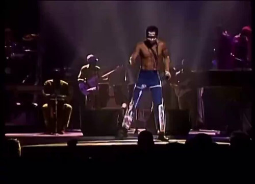 PQJ4vQp1nHwmT3 H.jpg