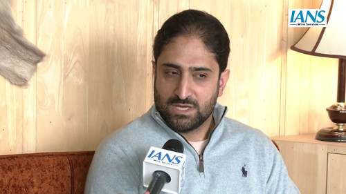 ILEjeq LiNiAs2Ua.jpg