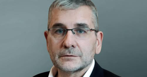 9521625052494253234?url=https%3A%2F%2Fwww.klubradio.hu%2Fdata%2Fkoka Janos focuspointcut 600100010x3.jpg