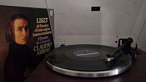 qZ BoQeVlHKQOkoR.jpg