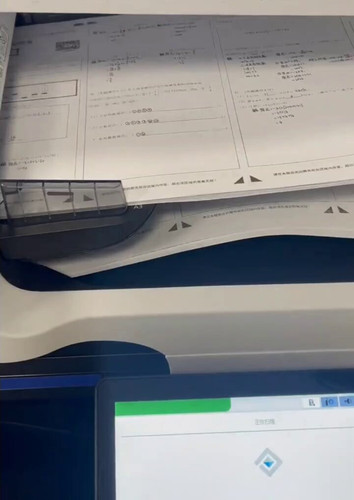 QlBDMwyc x1yk4eO.jpg