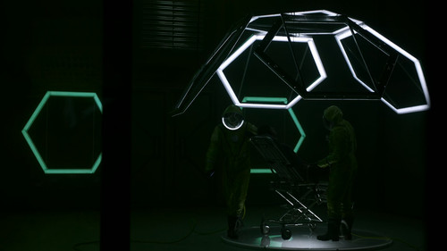 Legion.S02E01.Chapter.9.2160p.DSNP.WEB DL.CZ EN.DD+5.1.DoVi.HDR.H.265 CRFW.mkv 20260121 154752.386