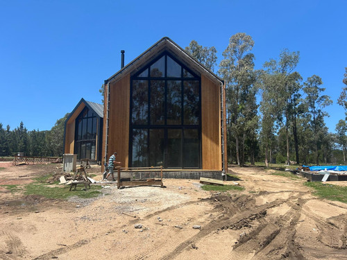 CASA 10 Execução Fachada Frontal.jpg