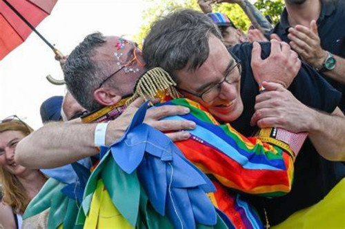 G IE9zoXQAIbtr ?format=jpg.jpg