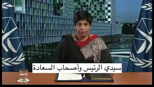 qPZJ15ye q b8yes.jpg