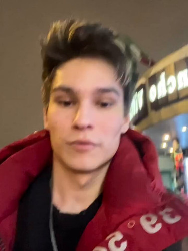 Ml9Ox6wSUZ2XwhK4.jpg