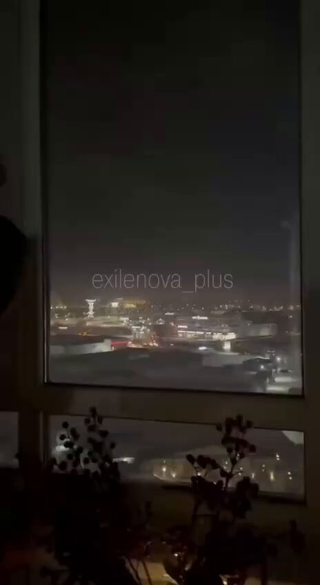 W3Fxrl5rCdJsA242.jpg