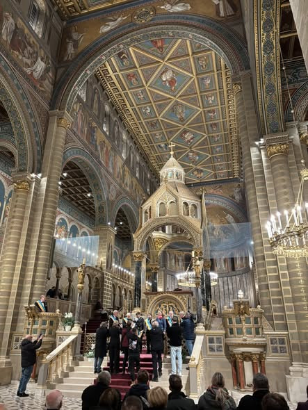 619800633 1461994671947159 4148664588118126677 n.jpg?stp=cp6 dst jpg s590x590 tt6& nc cat=100&ccb=1 .jpg