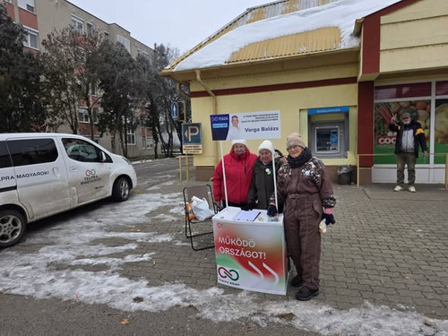 618467916 122151270116695054 6620046524314079546 n.jpg?stp=cp6 dst jpegr s590x590 tt6& nc cat=103&cc.jpg