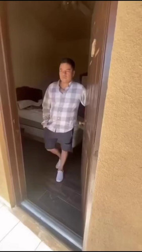 whemRWsKlWCtIJ1X.jpg