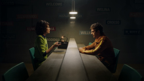 Legion.S01E01.Chapter.1.2160p.HULU.WEB DL.CZ EN.DD+5.1.SDR.H.265 FLUX.mkv 20260121 002534.971