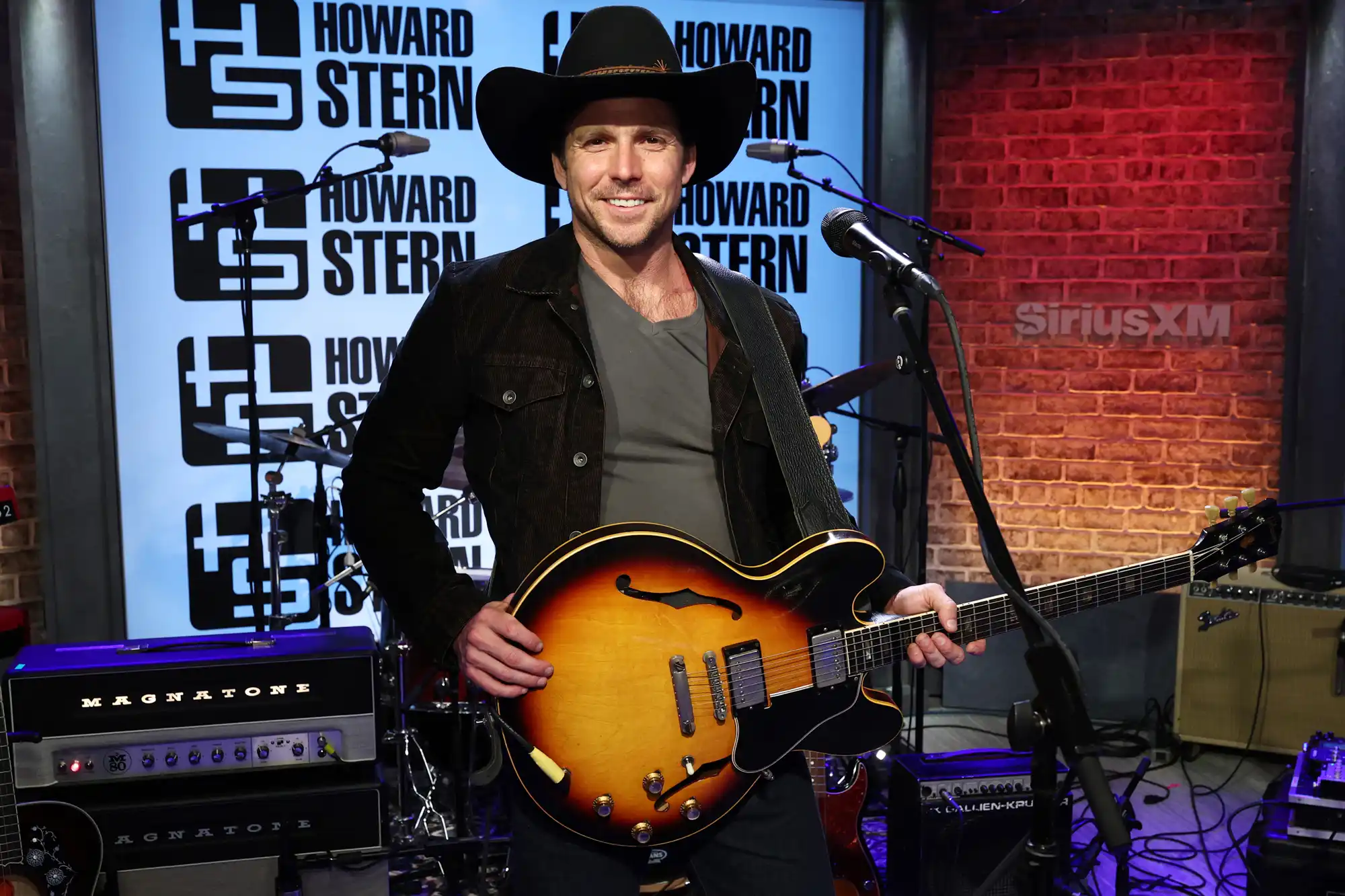 lukas nelson howard stern show 62525 8fec0af988b247ad9c57f84418001e24