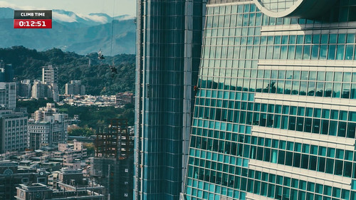 Skyscraper.Live.2026.1080p.NF.WEB DL.CZ EN.AAC2.0.x264 My.mkv 20260129 163953.262.jpg