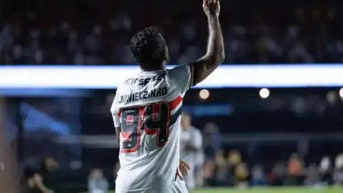 Danielzinho decide no Morumbi, vira contra o Flamengo e muda o clima no São Paulo