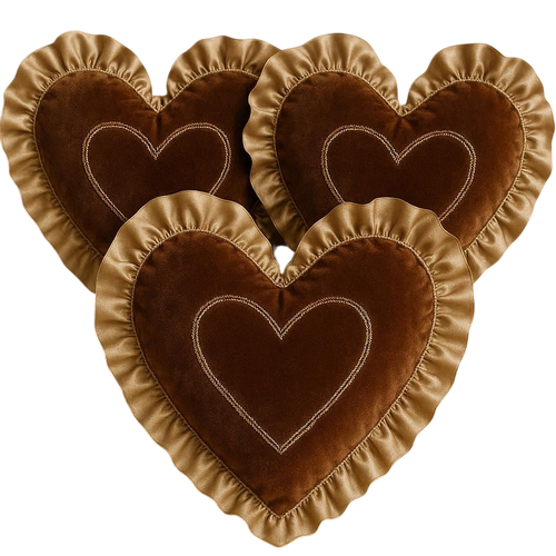 Kalp Formunda Yastık N1.png