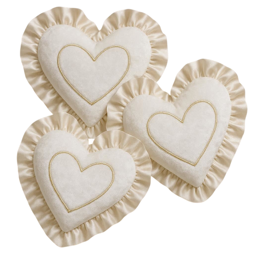 Kalp Formunda Yastık N11.png