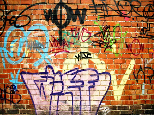 graffiti ideas on wal brick 321237.jpg