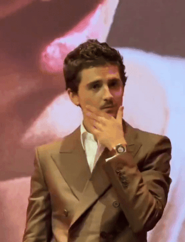 SaveTwitter.Net wv4LPca2Paxc3HEQ 726p ezgif.com video to gif converter.gif