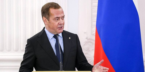 HAJWDUvXgAE9y8 ?format=png.png