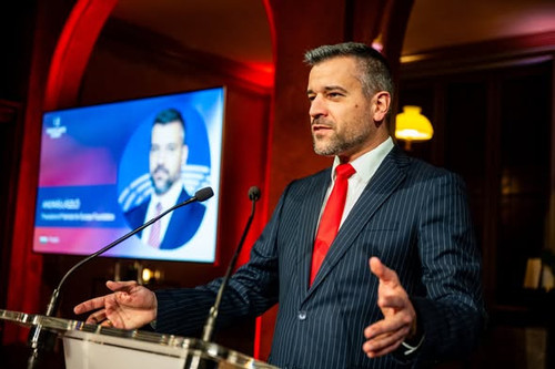 625476677 921656736867995 8032296270504719785 n.jpg?stp=dst jpg s590x590 tt6& nc cat=110&ccb=1 7& nc.jpg