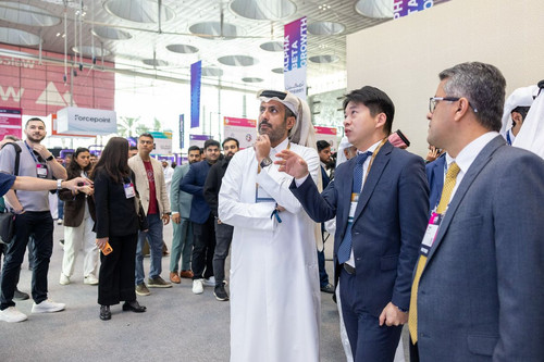 HAK65JeXcAA Luc?format=jpg.jpg