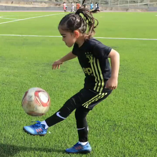 ao7 8yNpEa4hiM w.jpg