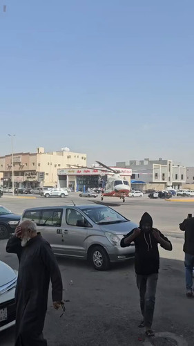 knDqkz2unYVLCE u.jpg