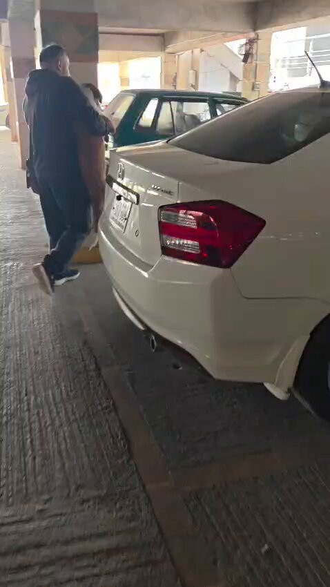 sVF zXN4raDK9qWV.jpg