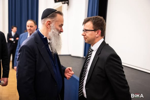 624951647 122327420630011138 7428811661250711132 n.jpg?stp=dst jpg s590x590 tt6& nc cat=100&ccb=1 7&.jpg