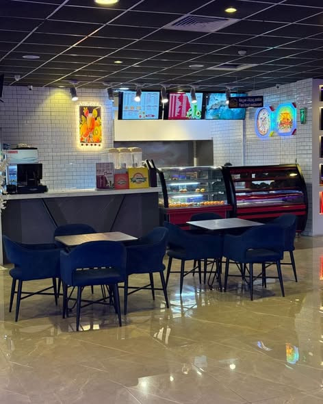 627377647 940207581870680 379538741959097985 n.jpg?stp=dst jpg s590x590 tt6& nc cat=109&ccb=1 7& nc .jpg