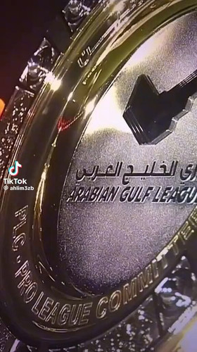 YF 4InTWNSYZflsE.jpg