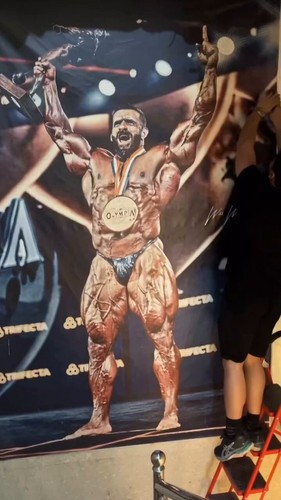 tkGCZZbUfD7 bEy1.jpg