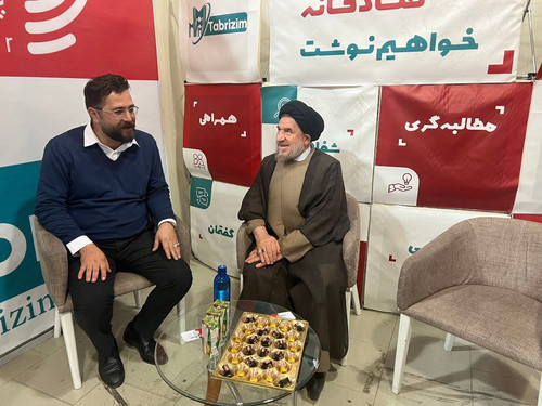 HAK1 4IWkAAgB4L?format=jpg.jpg