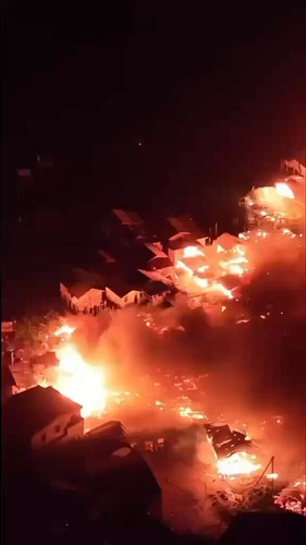 8eJv VXdMxlgXbca.jpg