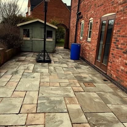 High Pressure Driveway Cleaning Lincoln Specialists.jpg
