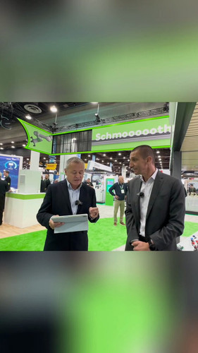 1 NasiEWax370yCo.jpg