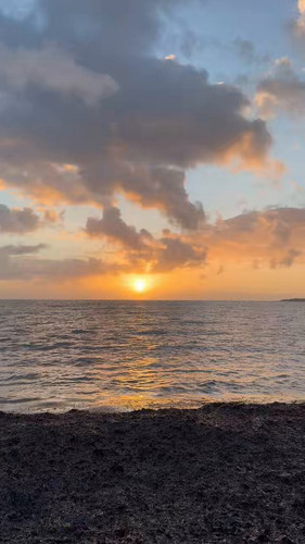 hLy kEXnQpxFoUBz.jpg