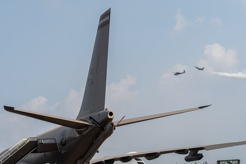 HAN U6aWYAEW4Mr?format=jpg.jpg