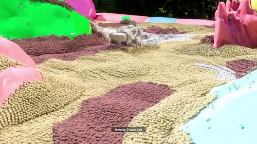 HNCUzDwhKZv 0APl.jpg