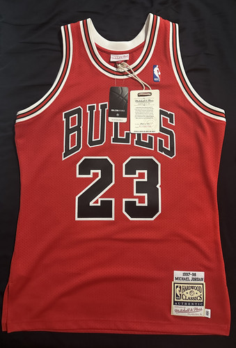Jordan Jersey 01.jpg