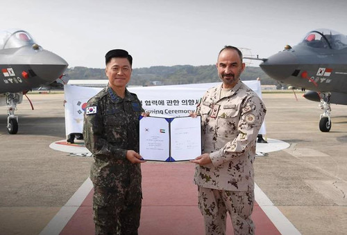 HAP GIxaQAAnRZ6?format=jpg.jpg