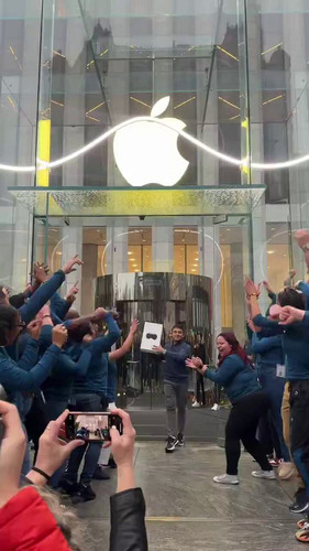 k n9m0Sbk zUxGDt.jpg