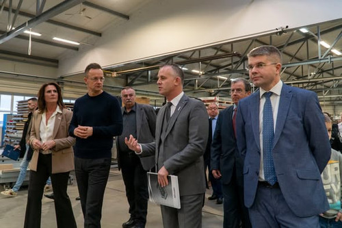 625153812 1442469500581298 743928029903665438 n.jpg?stp=dst jpg s590x590 tt6& nc cat=104&ccb=1 7& nc.jpg