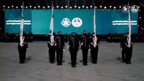 gwZegFm5tY2kg43C.jpg
