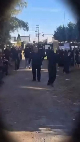 eq1J cDarTkplJnd.jpg