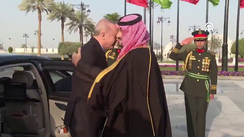 J4u6Ld3ur Fc0R Z.jpg