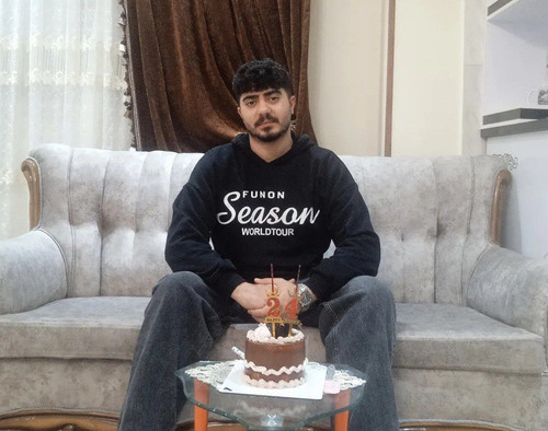 HARhbWaasAAfJ p?format=jpg.jpg