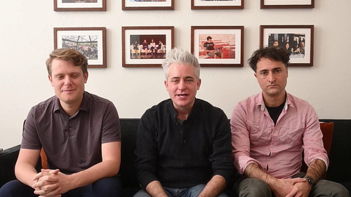 WZJ88UKLYMI DQhs.jpg